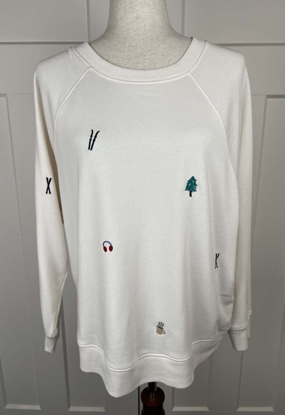 Lou & Grey Sweatshirt S Winter Ski Christmas Embroidered Ivory Oversized Cozy